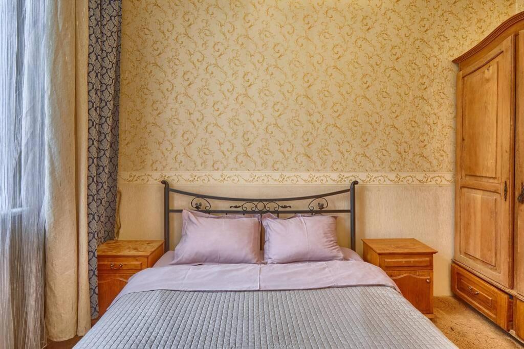 Apartment Near Bessarabsky Square 基輔 外观 照片