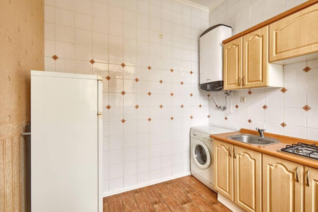 Apartment Near Bessarabsky Square 基輔 外观 照片