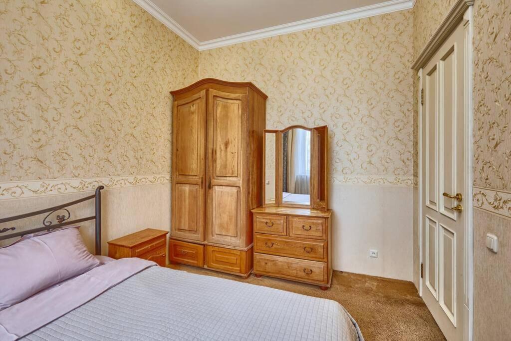 Apartment Near Bessarabsky Square 基輔 外观 照片